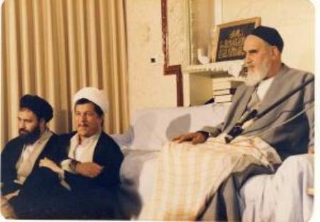 لقاء الشيخ هاشمي رفسنجاني مع الامام الخميني في جماران