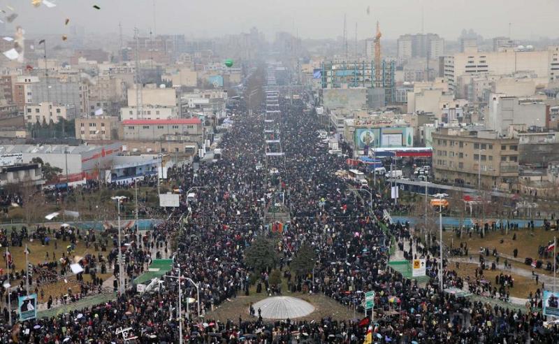 إيران تحتفل بالعيد الأربعين لإنتصار ثورتها الإسلامية 