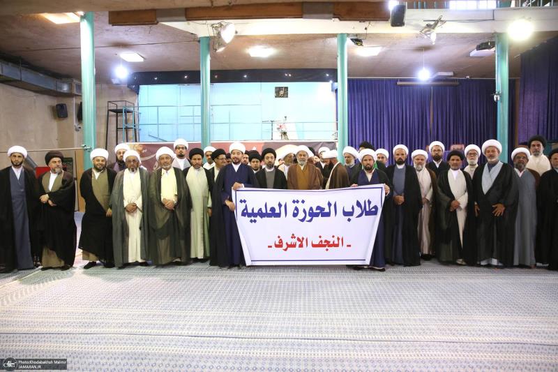 طلبة الحوزة العلمية في النجف الاشرف، يزورون جماران
