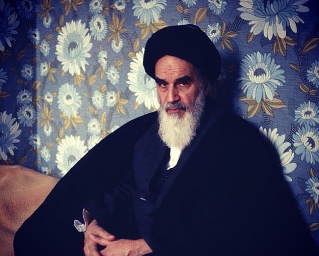 حديث للدكتورة فاطمة الطباطبائي، حول الامام الخميني و كتاب جنود العقل والجهل