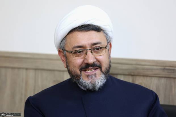 نهجنا في التخاطب والتفاعل مع الجيل الشاب يجب أن يكون جديدًا، مبتكرًا، تفاعليًا وإقناعيًا