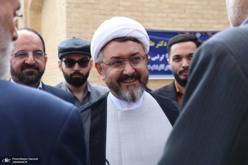 كمساري: مشاركة الطلاب في أسبوع الثقافة "على آستان الشمس" ستكون هذا العام أكثر بروزاً / ينبغي للحكومة والمؤسسات أن تولي اهتماماً أكبر لقضية نشر أفكار الإمام