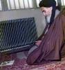 محرم ذلك الشهر الذي وقف فيه العدل مقابل الظلم والحق إزاء الباطل، وعلى مر التاريخ ثبت ان الحق ينتصر دائماً على الباطل. (صحيفة الامام، ج5، ص120)