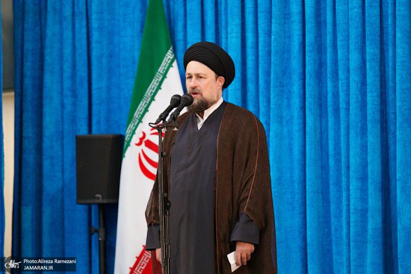 حفيد الامام الخميني (رض) : الاعداء لطالما سعوا الى تشويه صورة الامام (رض) في اذهان الشباب