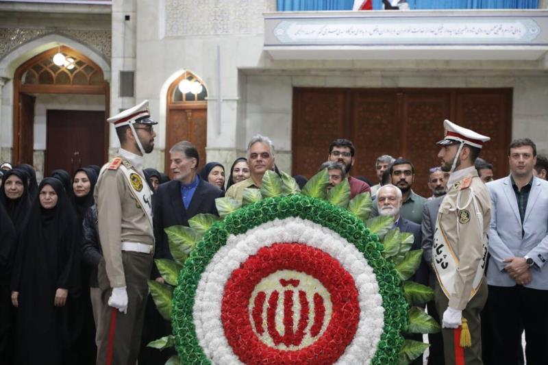 تجديد العهد مع مبادئ الإمام الخميني (قدس سره) في ذكرى أسبوع التمريض