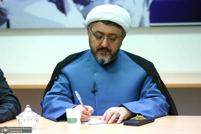 أبعد من مجرد إطار مشترك؛ سرّ فهم «لغة حال» الإمام في عبور العواصف