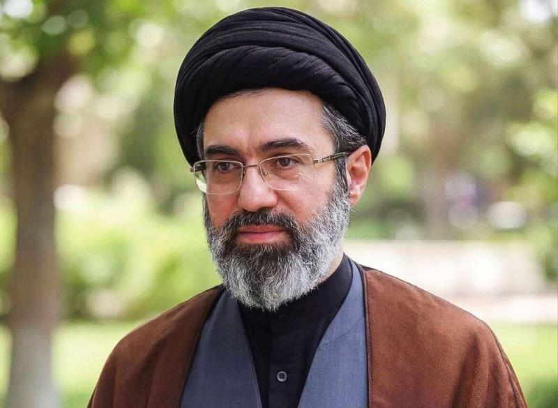 أثر الإمام الشهيد الخامنئي يفوق أثره الحيّ.. وصوته الصادح بات أشدّ صدىً