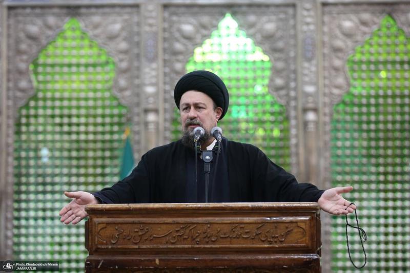 السيد حسن الخميني: الطبقات المحرومة هي التي أنجزت الثورة / الاضطرابات الأخيرة لم تكن اضطرابات الفقراء / يجب أن نعدّ أنفسنا خدّاماً للشعب / قصّرنا إعلامياً