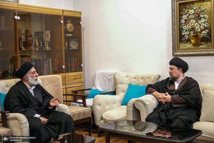 لقاء السيد حسن الخميني مع السيد هادي الخامنئي