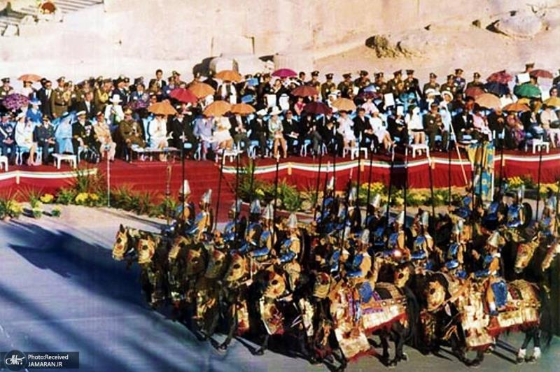 ماذا تروي الروايات عن احتفالات الذكرى الـ2500 لتأسيس الإمبراطورية الفارسية؟ وكيف كان موقف الإمام الخميني منها؟