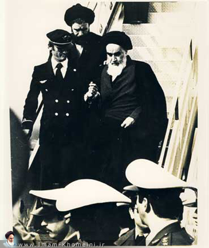 Imam Khomeini arriving at Mehrabad