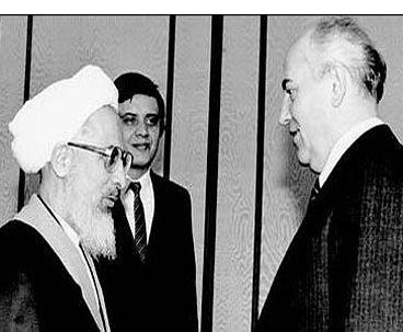 Imam Khomeini Advised Gorbachev to Study Islam