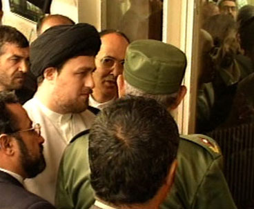 Fidel Castro visited Imam Khomeini’s historic residence 