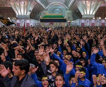Mourning ceremony held at Imam Khomeini’s shrine
