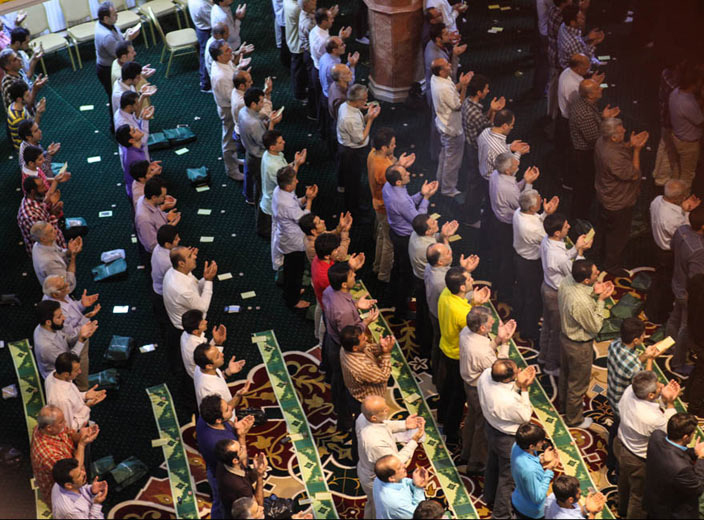 Eid Al-Fitr prayers performed at Jamaran grand mosque