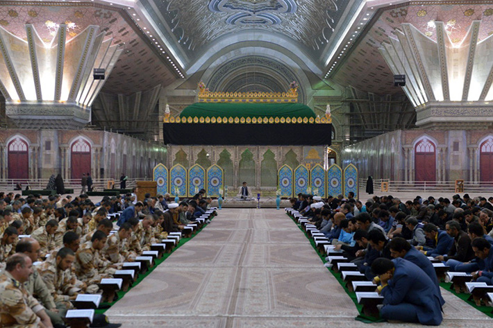 Reciting Quran session held in Imam Khomeini`s Shrine