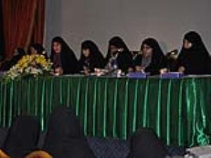 An international summit highlighting the ideals of Imam Khomeini on women status