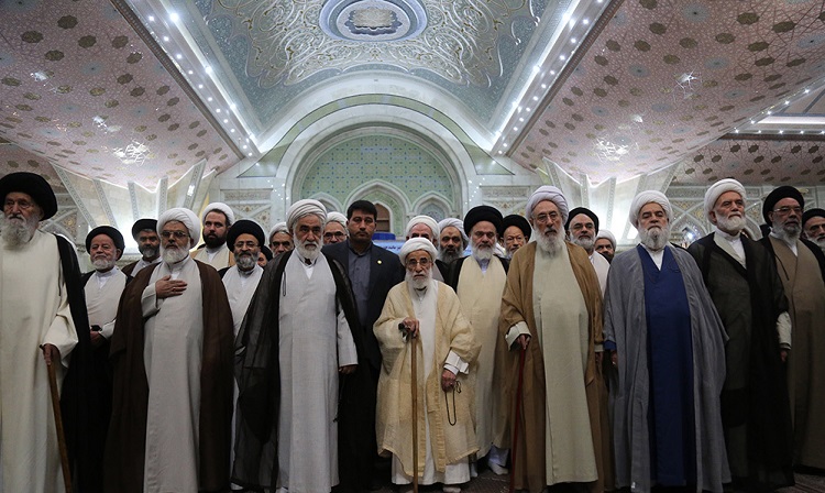 The head and assembly of experts` members renew allegiance to Imam Khomeini`s ideals