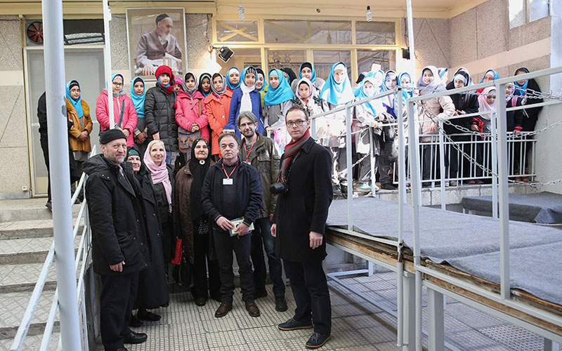 Bosnian Muslim groups visit Jamaran Art Gallery