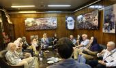 A group of American tourists visit Imam Khomeini’s historic residence in Jamaran 