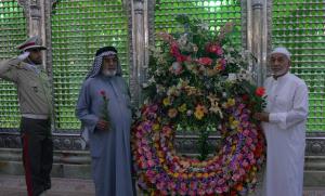 Families of Iraqi martyrs pay tribute to Imam Khomeini