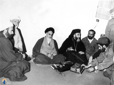    Imam Khomeini invited Christians, other faithful people to form united front