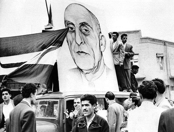 August 1953 coup and mistakes by then Prime Minister Mosaddeq