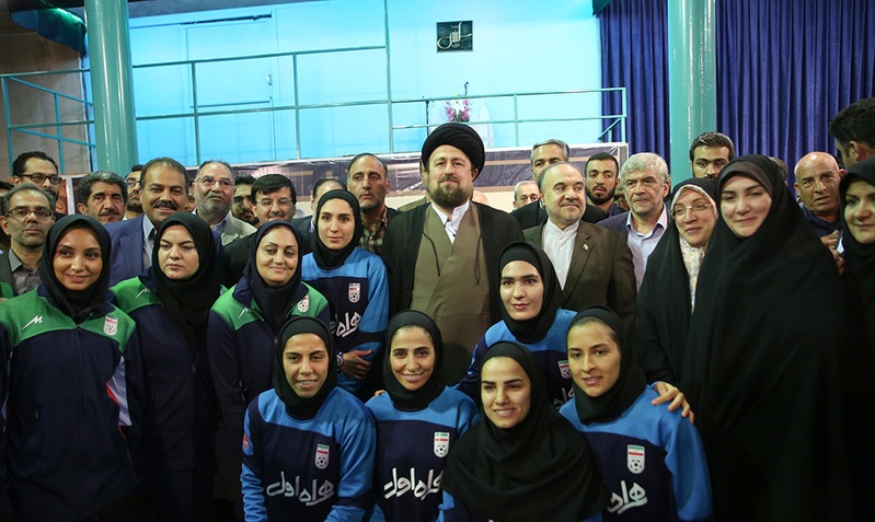 National sportsmen meet Seyyed Hassan Khomeini on 29th anniversary of Imam