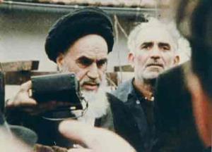 Imam Khomeini wanted media to play active role, reflect sufferings of oppressed nations  