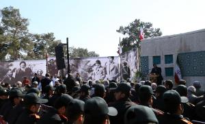 Flower showering site, the seat of Imam Khomeini in Behesht Zahra 