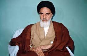 Imam Khomeini advised youth to reform and refine themselves