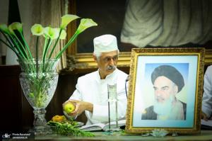 Zoroastrians marked 30th passing anniversary of Imam Khomeini 