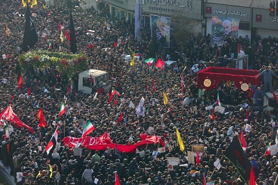 Huge sea of mourners descended in central Tehran to pay homage to Gen. Soleimani 