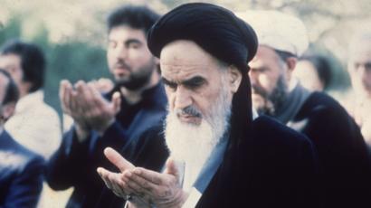 Believer’s hearts should be overflowing with the love of God, Imam Khomeini explained