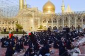 A spiritual gathering to recite Arafa supplication was organized at the holy shrine of Imam Khomeini 