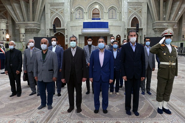 Senior members from the Nursing Organization hold a meeting with Seyyed Hassan Khomeini and pledge allegiance with Imam’s ideals 