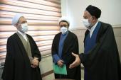 The deputy head of the institute for compilation and publication of Imam Khomeini`s works meets Ayatollah `Arafi