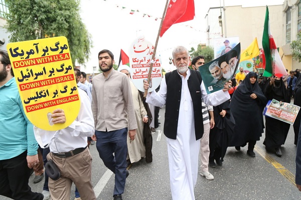 Iranians stage nationwide rallies on the International Quds Day.