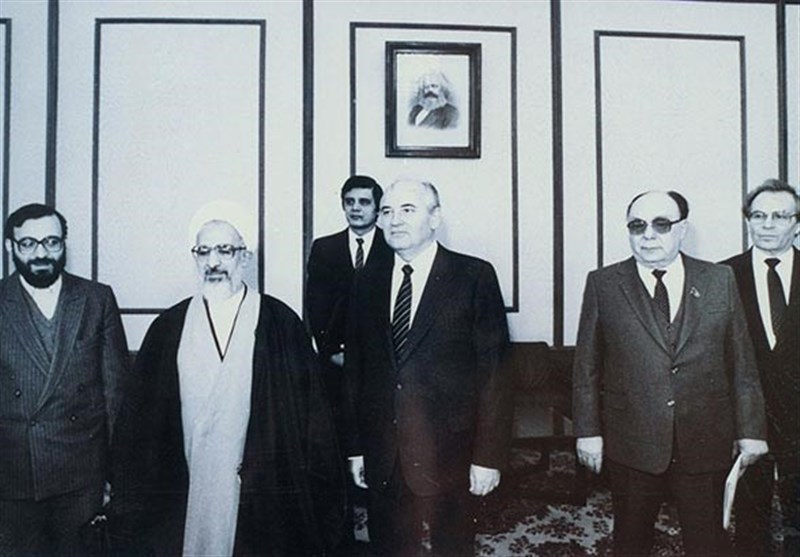 Imam Khomeini invited Gorbachev to embrace Islam in 1989 letter