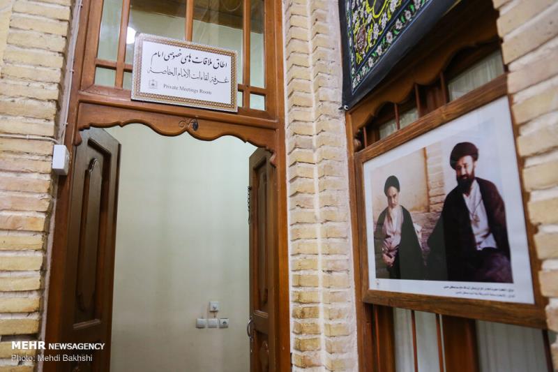Imam Khomeini successfully monitored struggle for Islamic Revolution while in exile 
