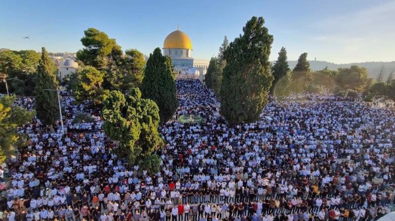 Palestinians mark Eid al-Adha at Aqsa Mosque despite intensive Israel`s control