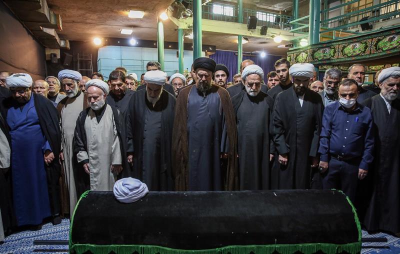 Senior officials, scholars and public figures attend funeral ceremony of Ayatollah Hassan Sane`ei at Hosseinieh Jamaran.