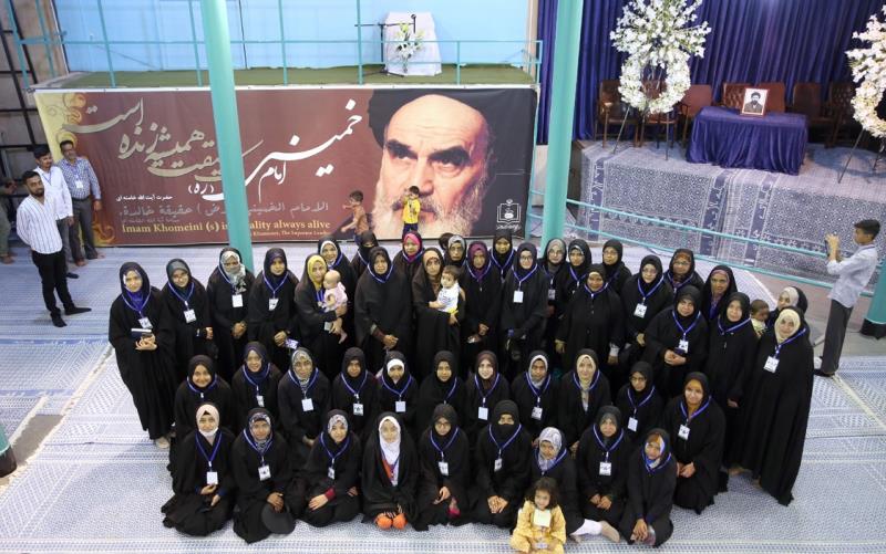 Pakistani students from Imamia schools visit Imam Khomeini`s residence and Jamaran complex 