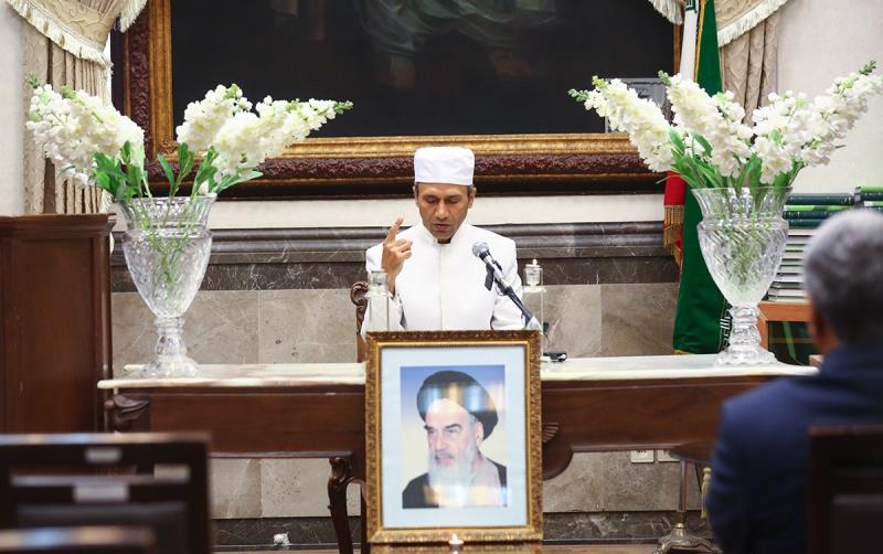 Commemoration ceremony of Imam Khomeini in Adrian Zoroastrian.