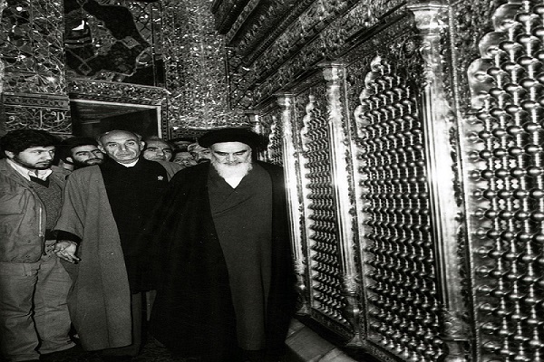 Imam used to perform pilgrimage of holy shrine in Qom every day.