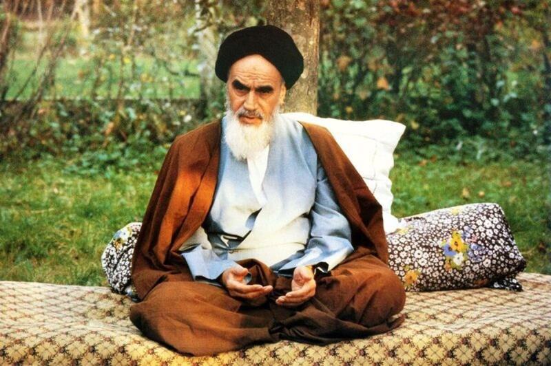 Man’s nature commands man to be grateful to his benefactor, Imam Khomeini explained