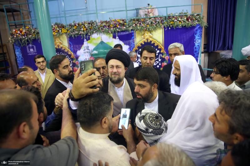 Meeting  directors of cultural and artistic centers of Sunni mosques all over the country with Seyyed Hassan Khomeini