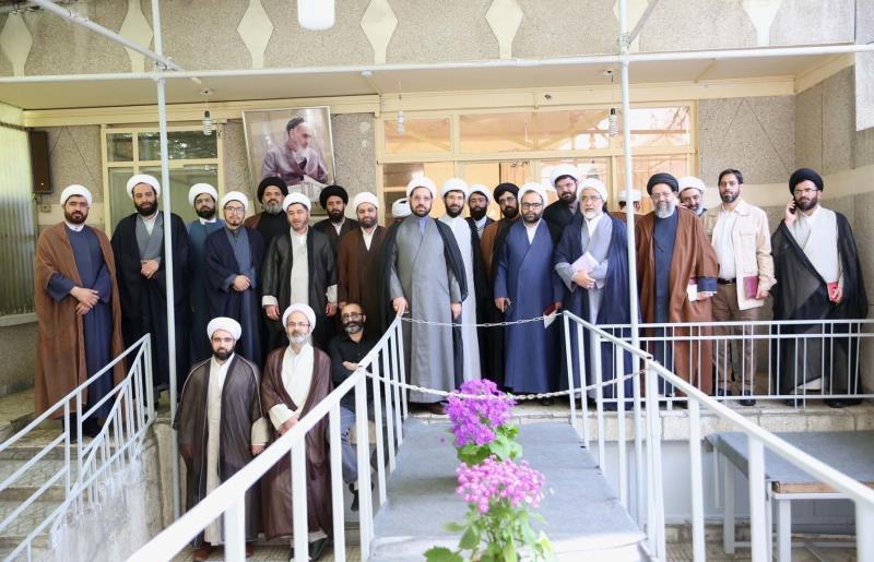 The meeting of the cultural deputies of the Islamic Propaganda Organization of the province on the 22 April 2024 from Hosseinieh Jamaran.