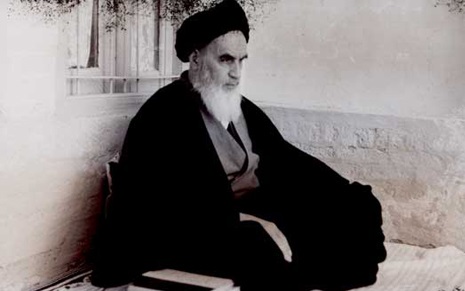 Imam Khomeini advised faithful people to rationally evaluate their deeds 