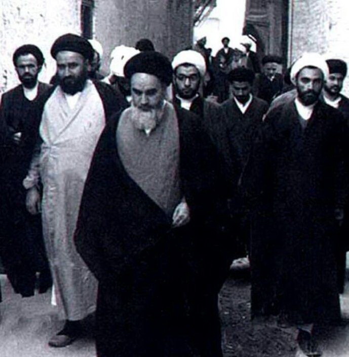 Imam Khomeini was distinguished from other scholars in Najaf